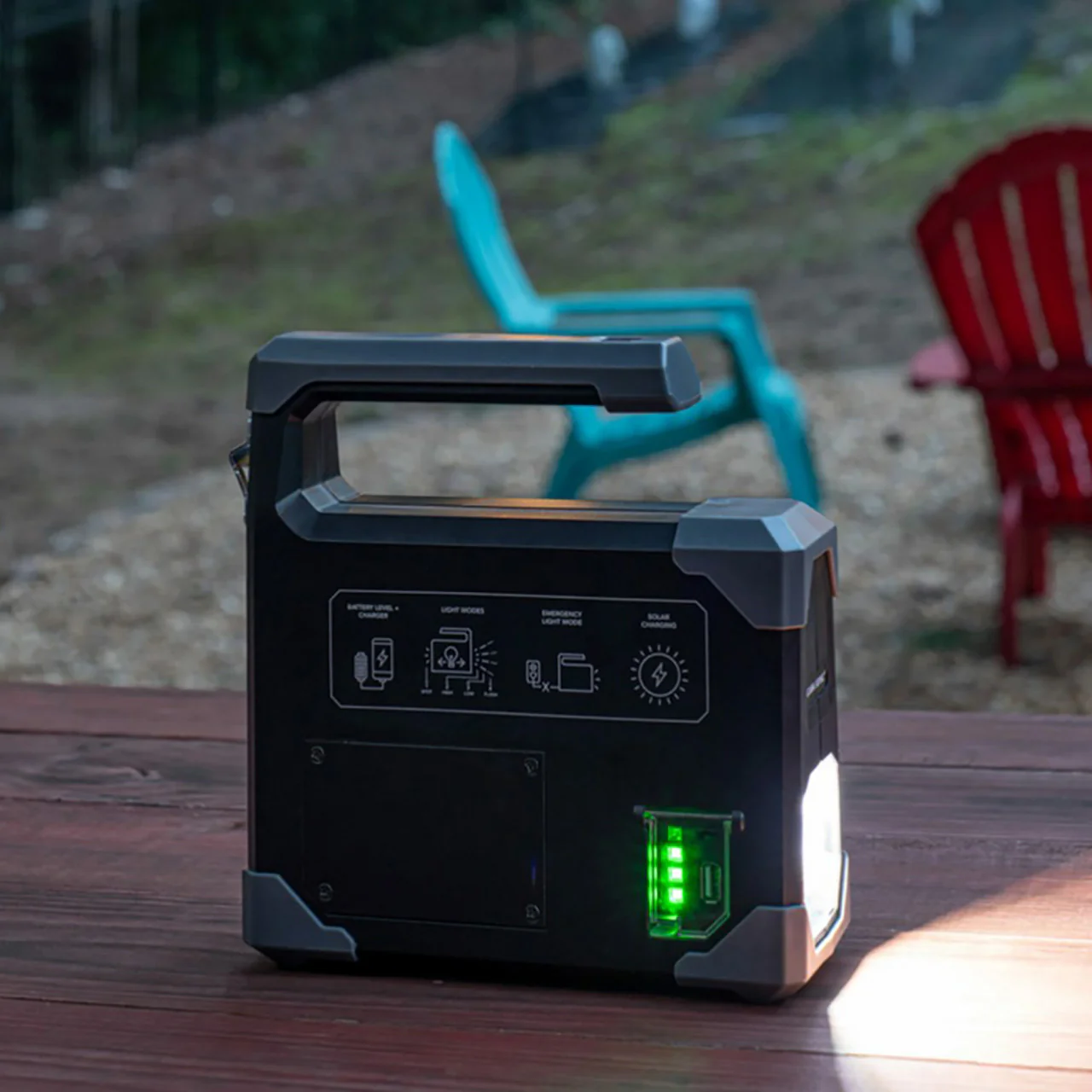 Emergency and Camping Solar Flashlight - USB Charging Port - Gama Sonic - Image 4