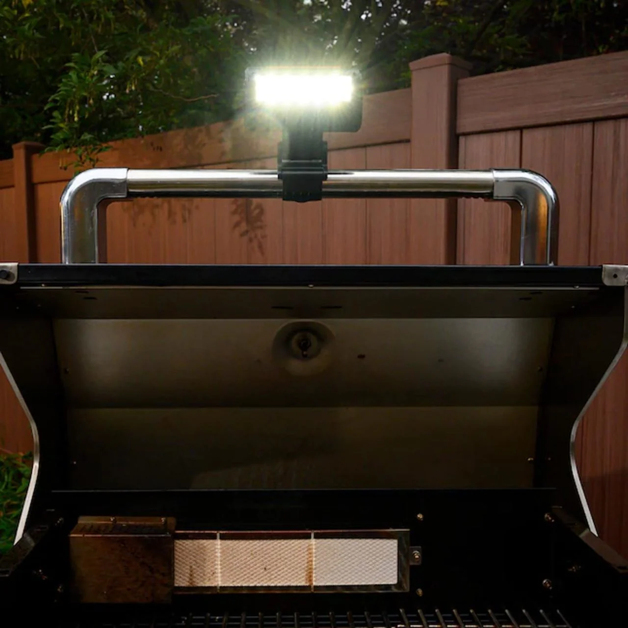 Dual Action Grill Light - Image 3