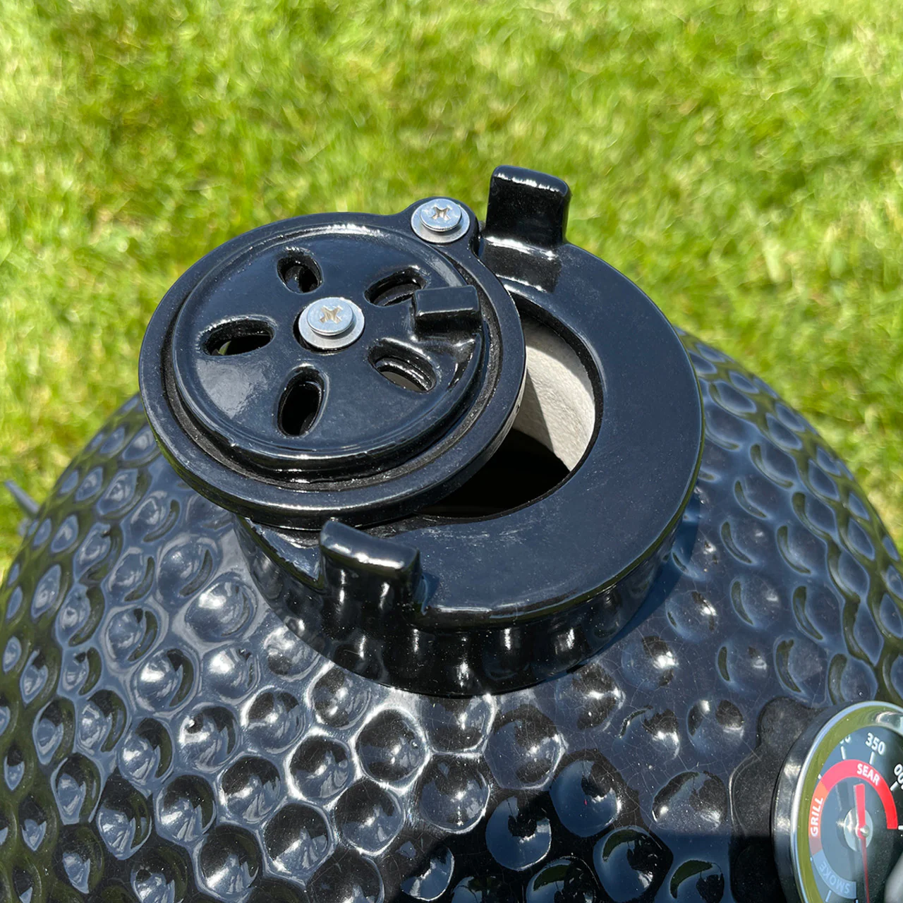 Woodeze 13" Kamado Grill - Black - Image 7