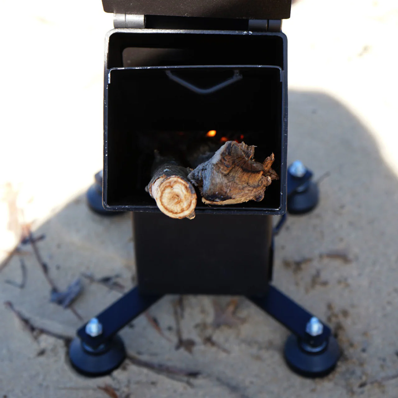 Woodeze Portable Small Black Rocket Stove - Image 12